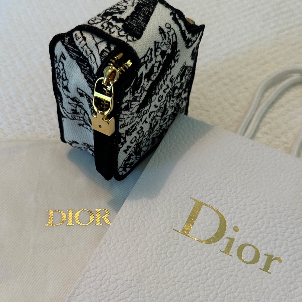 Dior Zip Around Catch All New Condition Includes Dustbag and Shopping Bag.